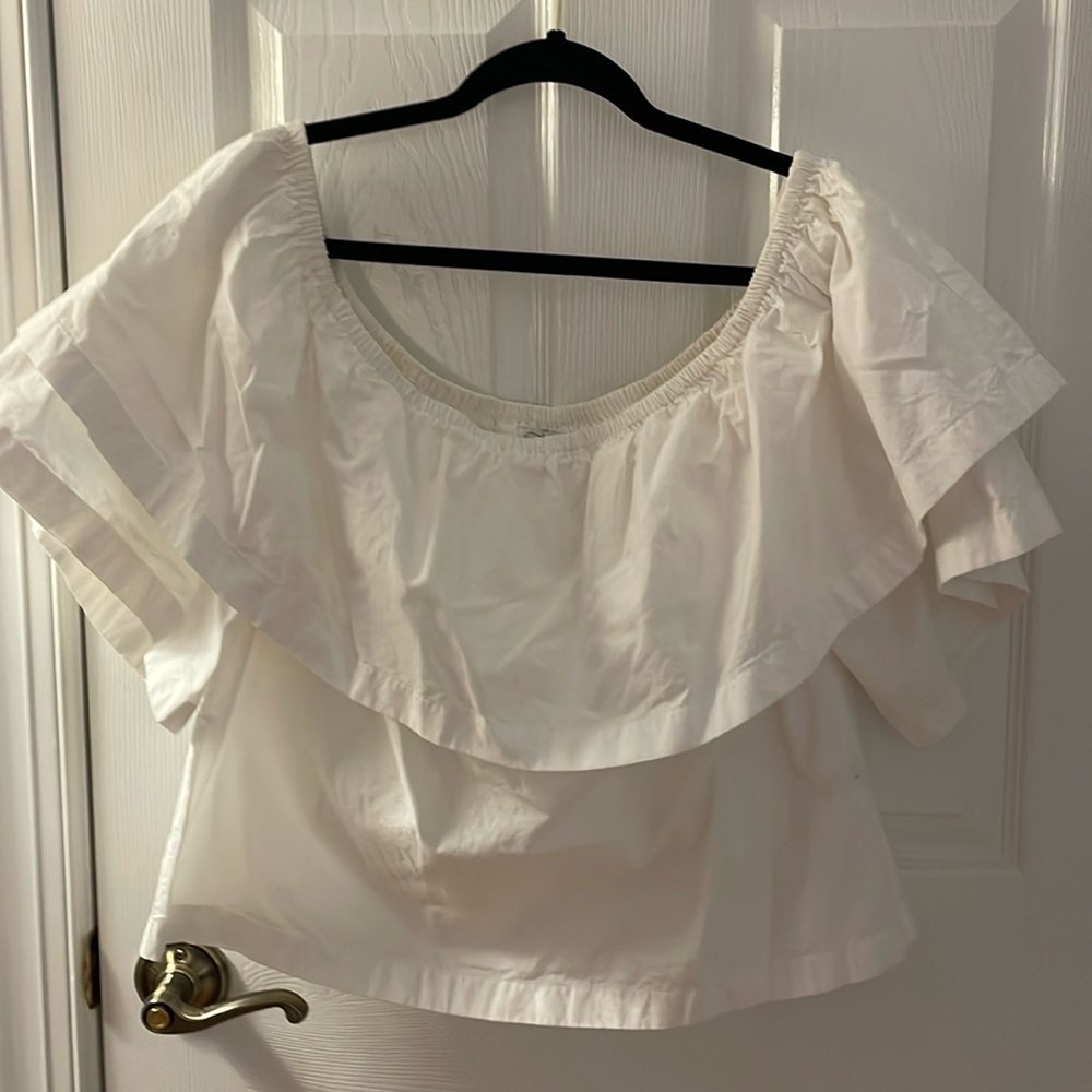 Priced to sell. White off the shoulder. Donate soon.